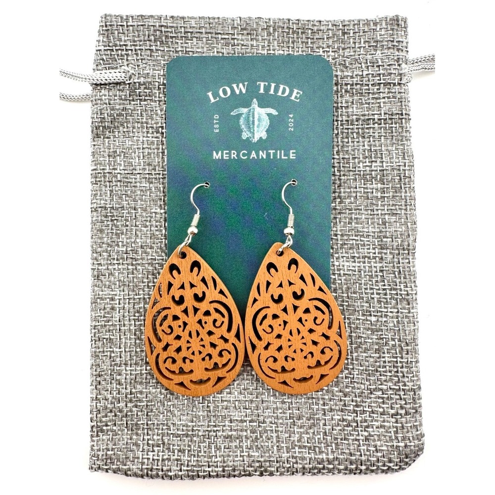 Filigree Teardrop Earrings Chestnut Brown Stained‎ Laser Cut Wood NEW - Picture 2 of 3